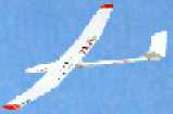 Dart planeur de lancer-main 2 axes